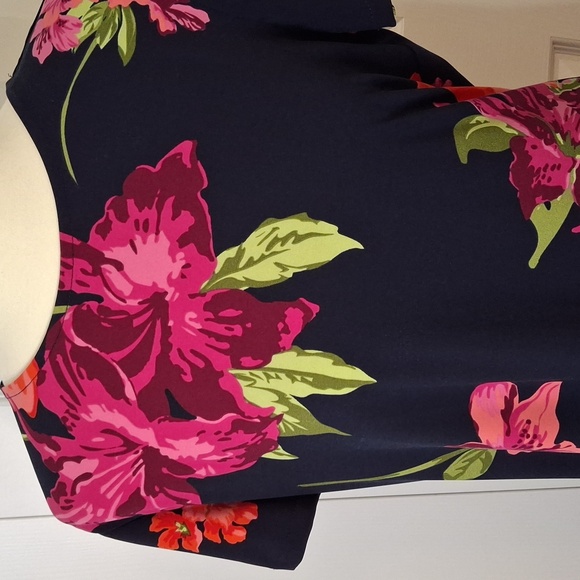 Floral Print Navy Midi Dress - Picture 2 of 6